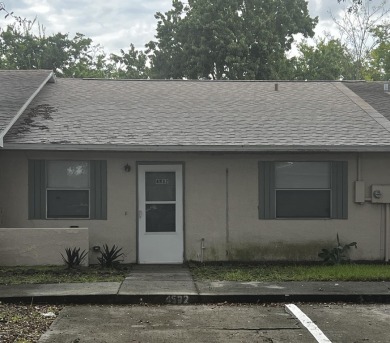 Beach Townhome/Townhouse Sale Pending in Titusville, Florida