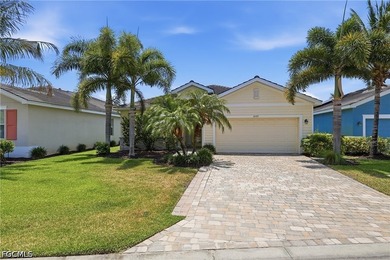 Beach Home For Sale in Fort Myers, Florida