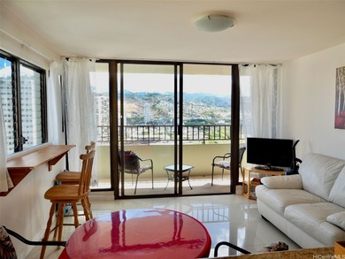 Beach Condo For Sale in Honolulu, Hawaii