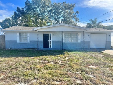 Beach Home For Sale in Holiday, Florida