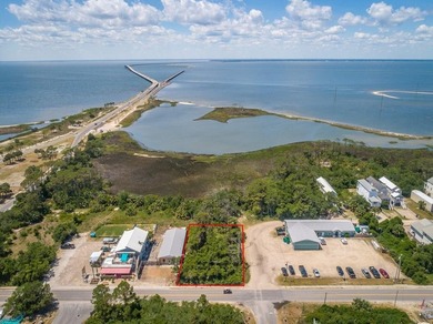 Beach Lot For Sale in St. George Island, Florida