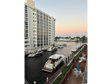 Beach Condo For Sale in Fort Lauderdale, Florida