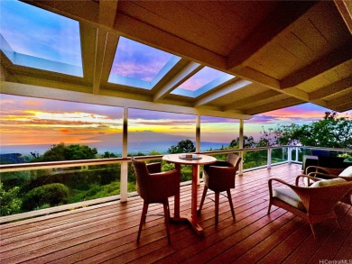 Beach Home For Sale in Kula, Hawaii