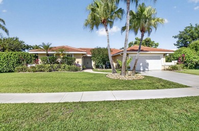 Beach Home For Sale in Boca Raton, Florida