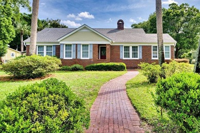 Beach Home Active Under Contract in Apalachicola, Florida