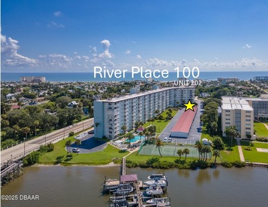 Beach Condo For Sale in Daytona Beach, Florida