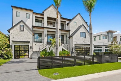 Beach Home For Sale in Tampa, Florida