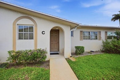 Beach Home For Sale in West Palm Beach, Florida