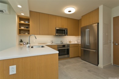 Beach Condo For Sale in Honolulu, Hawaii