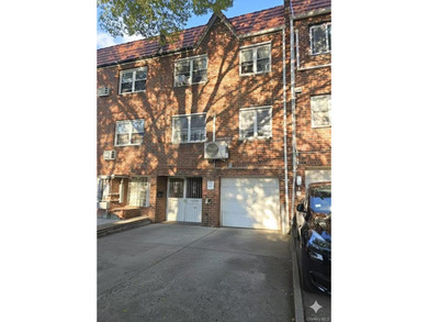 Beach Home Sale Pending in East Elmhurst, New York