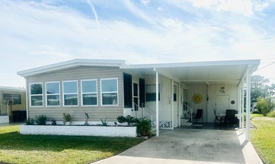 Beach Home For Sale in Nokomis, Florida
