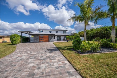 Beach Home For Sale in Punta Gorda, Florida