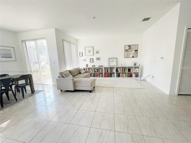 Beach Condo For Sale in Miramar, Florida