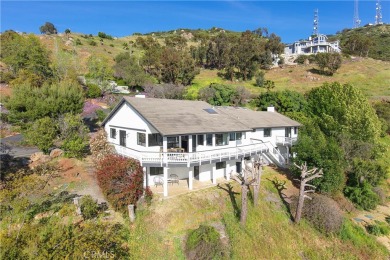 Beach Home For Sale in Fallbrook, California