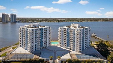 Beach Condo For Sale in Daytona Beach, Florida