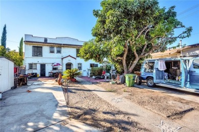 Beach Townhome/Townhouse Sale Pending in San Pedro, California