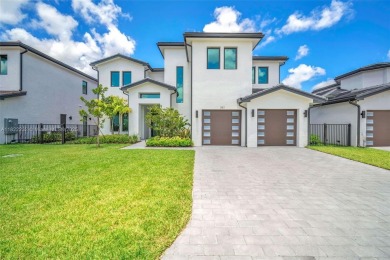 Beach Home For Sale in Hollywood, Florida