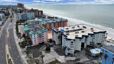 Beach Condo For Sale in Indian Shores, Florida