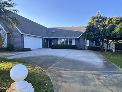 Beach Home Sale Pending in Daytona Beach, Florida