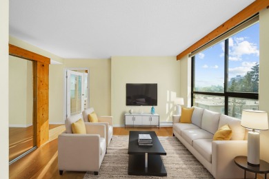 Beach Condo For Sale in Vancouver, 