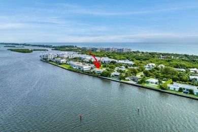 Beach Condo For Sale in Palm Beach, Florida