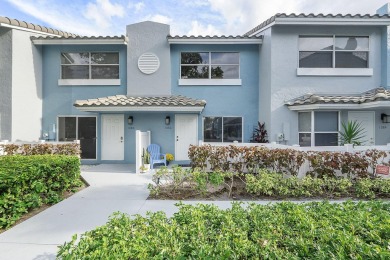 Beach Townhome/Townhouse For Sale in Boca Raton, Florida