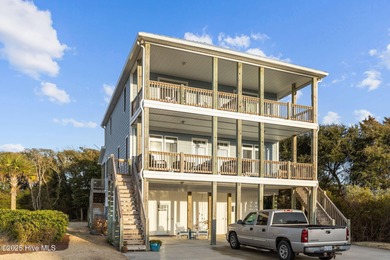 Beach Condo For Sale in Atlantic Beach, North Carolina