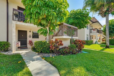 Beach Condo For Sale in Lake Worth, Florida