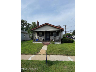 Beach Home Sale Pending in Belmar, New Jersey