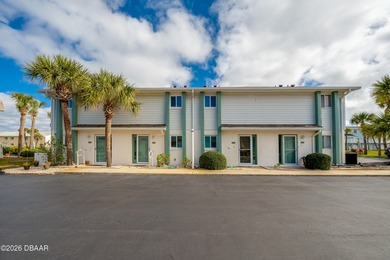 Beach Townhome/Townhouse For Sale in Port Orange, Florida