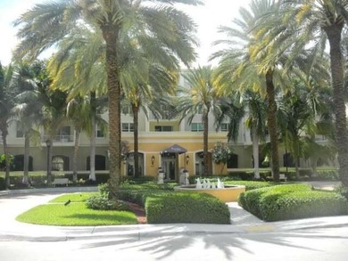 Beach Condo For Sale in Lantana, Florida