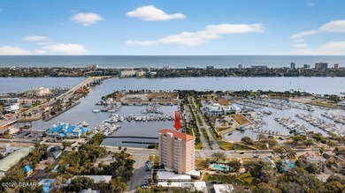 Beach Condo For Sale in Daytona Beach, Florida