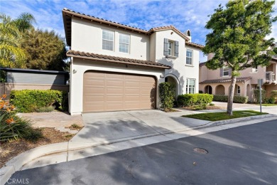 Beach Home Active Under Contract in Huntington Beach, California