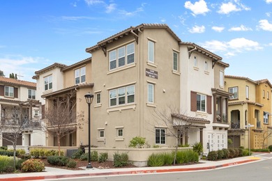 Beach Condo For Sale in Castro Valley, California