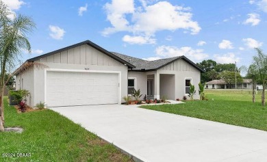 Beach Home For Sale in New Smyrna Beach, Florida