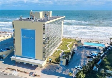 Beach Condo For Sale in Daytona Beach Shores, Florida