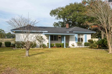 Beach Home For Sale in Charleston, South Carolina