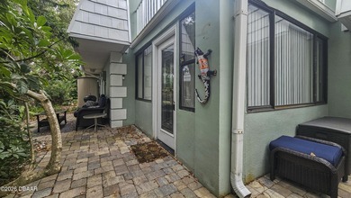 Beach Condo Sale Pending in New Smyrna Beach, Florida