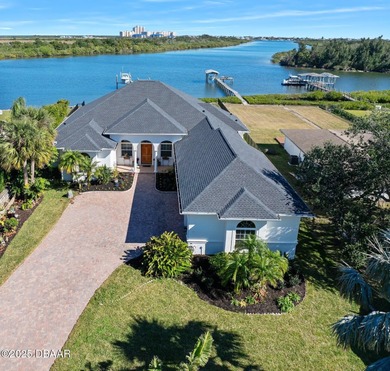 Beach Home For Sale in New Smyrna Beach, Florida