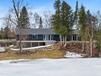 Beach Home For Sale in Charlevoix, Michigan