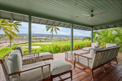 Beach Home For Sale in Kailua Kona, Hawaii