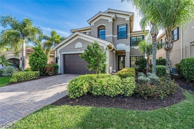 Beach Home For Sale in Fort Myers, Florida