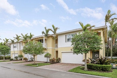Beach Townhome/Townhouse For Sale in Palm Beach Gardens, Florida