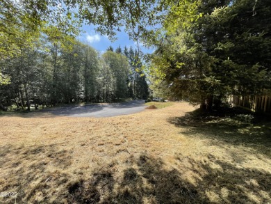 Beach Lot Off Market in Lincoln City, Oregon