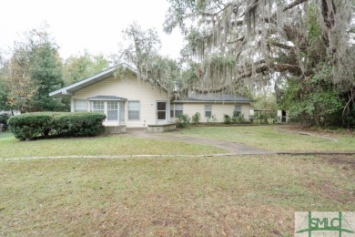 Beach Home For Sale in Brunswick, Georgia