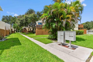 Beach Condo For Sale in West Palm Beach, Florida