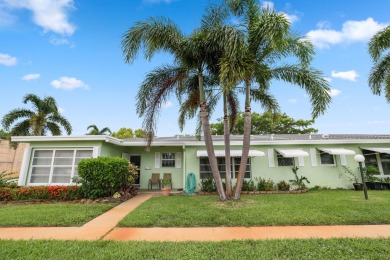 Beach Home For Sale in Boynton Beach, Florida