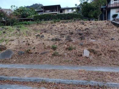 Beach Lot For Sale in Honolulu, Hawaii