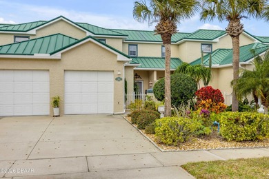 Beach Condo For Sale in New Smyrna Beach, Florida