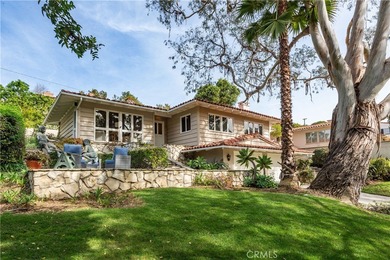 Beach Home For Sale in Palos Verdes Estates, California